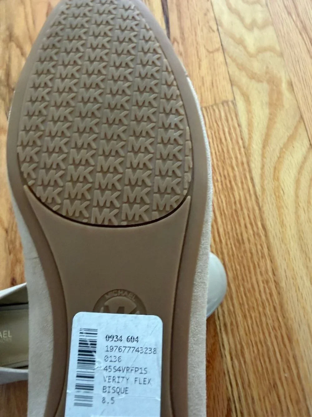 Michael Kors ballet flats NEW size 8.5 flats Bisque